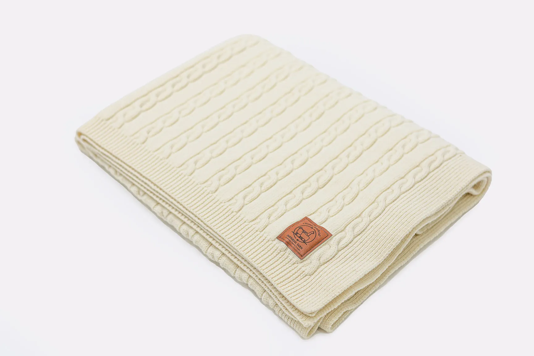 Columbia Classic Cable Throw - Image 4