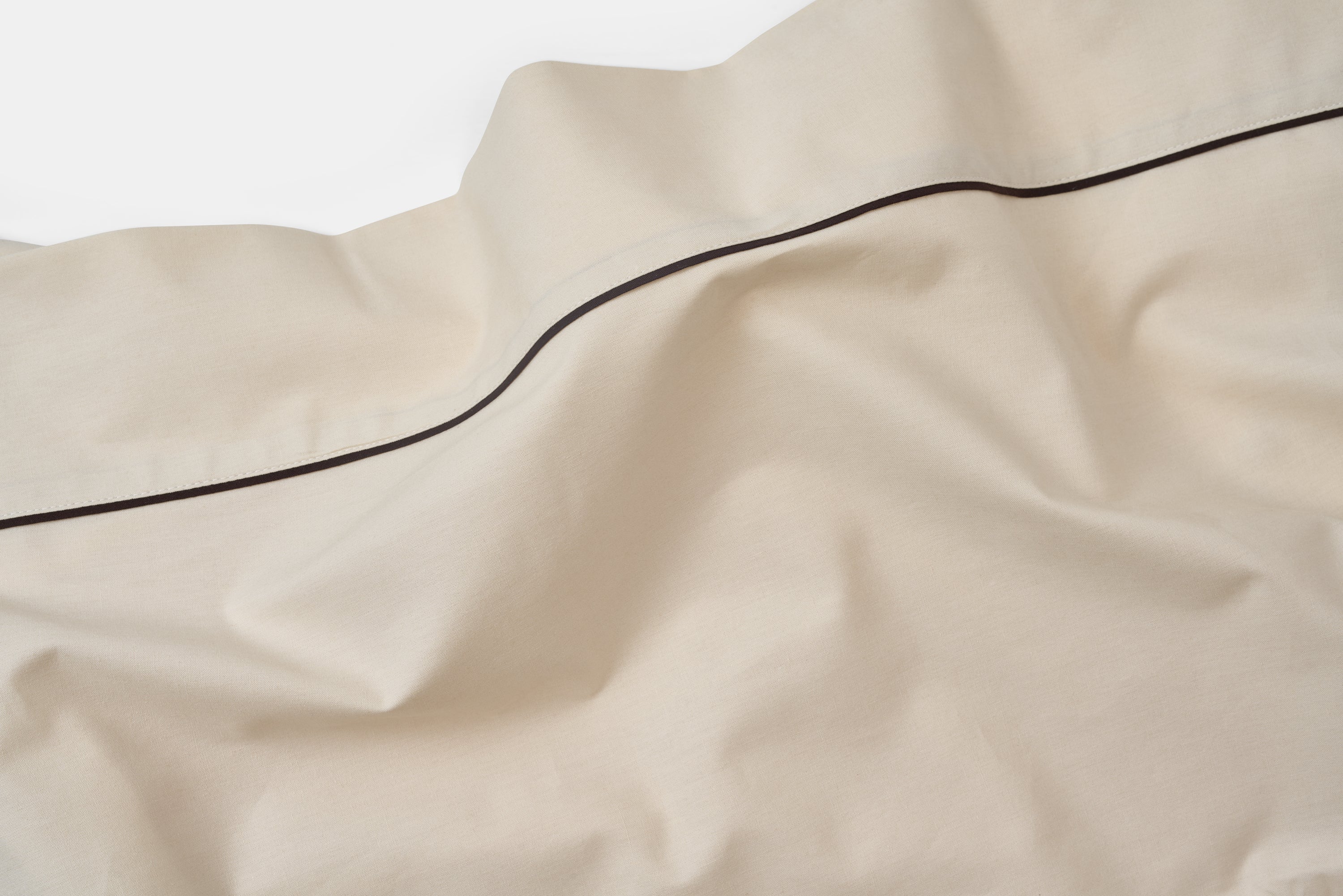 Cotton Piping Design Bed Sheet Set - Image 9