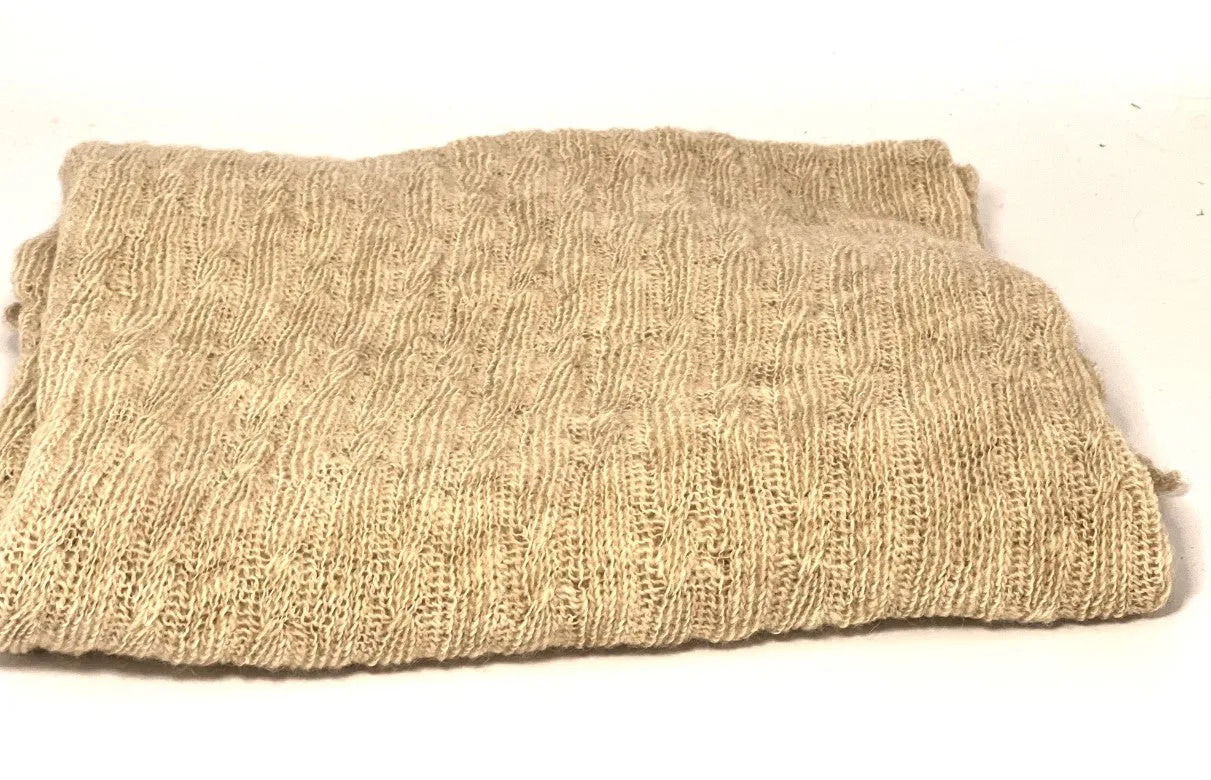 Delicate Cables Lightweight Pacarino Poncho - Image 4