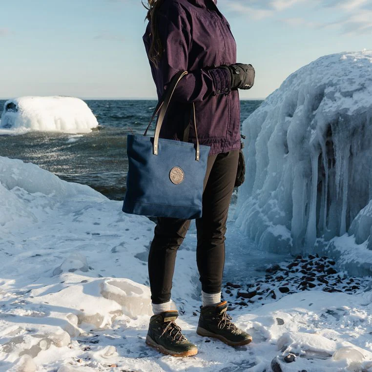 New Lakewalk Tote - Image 10